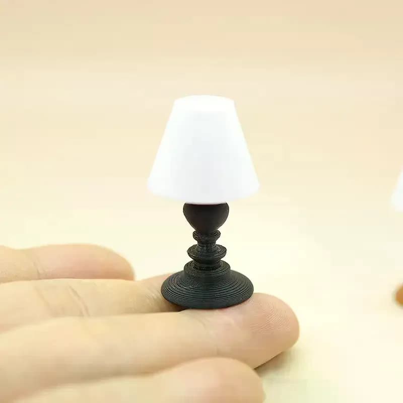 【M】Miniature Classical Table Lamp Ornament 1/12 Dollhouse Desk Lamp Model Dollhouse Decoration Building Sand Table Photo Props