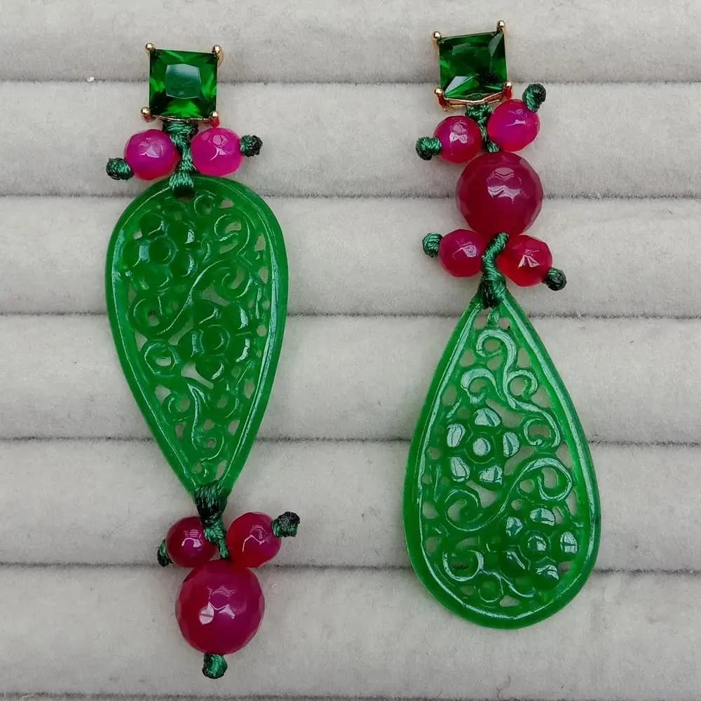 KKGEM 22x40mm Carved Green Jade 6mm-8mm Fuchsia Agate Green Rhinestone Stud Drop Earrings