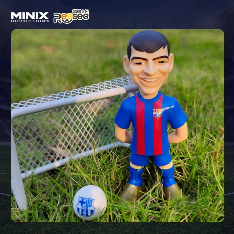 Figurina Minix Star Player - Pedro - Regalo di Capodanno - Ottimo regalo per amici e familiari per Natale, Capodanno e compleanni, Decorazione a tema pop culture, Regalo di compleanno, Oggetto da collezione a tema fumetti, Prodotto con licenza ufficiale, Oggetto da collezione di alta gamma, Oggetto da collezione a tema fumetti, Regalo per geek, Oggetto da collezione