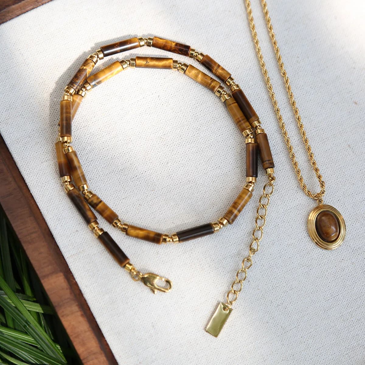 Elegant Advanced Natural stone tiger eyes Beads Chain Titanium steel accessories Chain necklace collarbone for woman