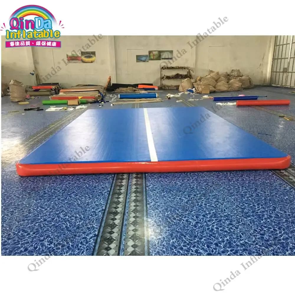 Tappetino da ginnastica gonfiabile del produttore di tappetini da yoga della pista della caduta dell'attrezzatura da palestra, materasso ad aria gonfiabile da palestra 5X4x0.2M