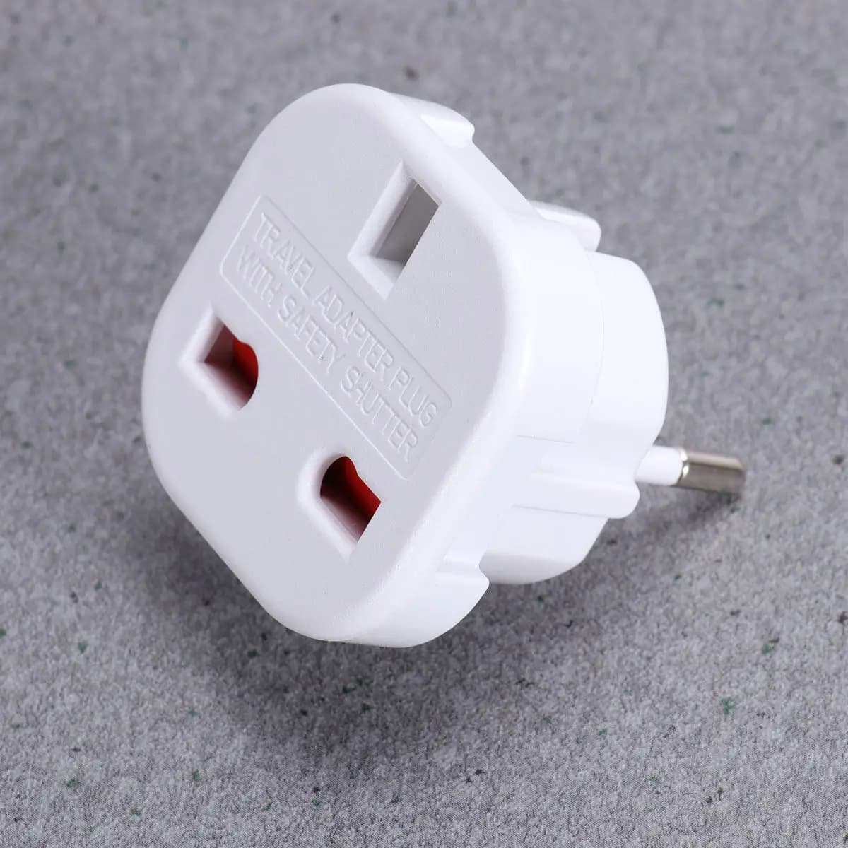 Adattatore da Viaggio Universale da 3 Pin UK a 2 Pin Europeo, Mini Convertitore Elettrico con Otturatore di Sicurezza per Viaggi d'Affari e Studio, Certificato CE