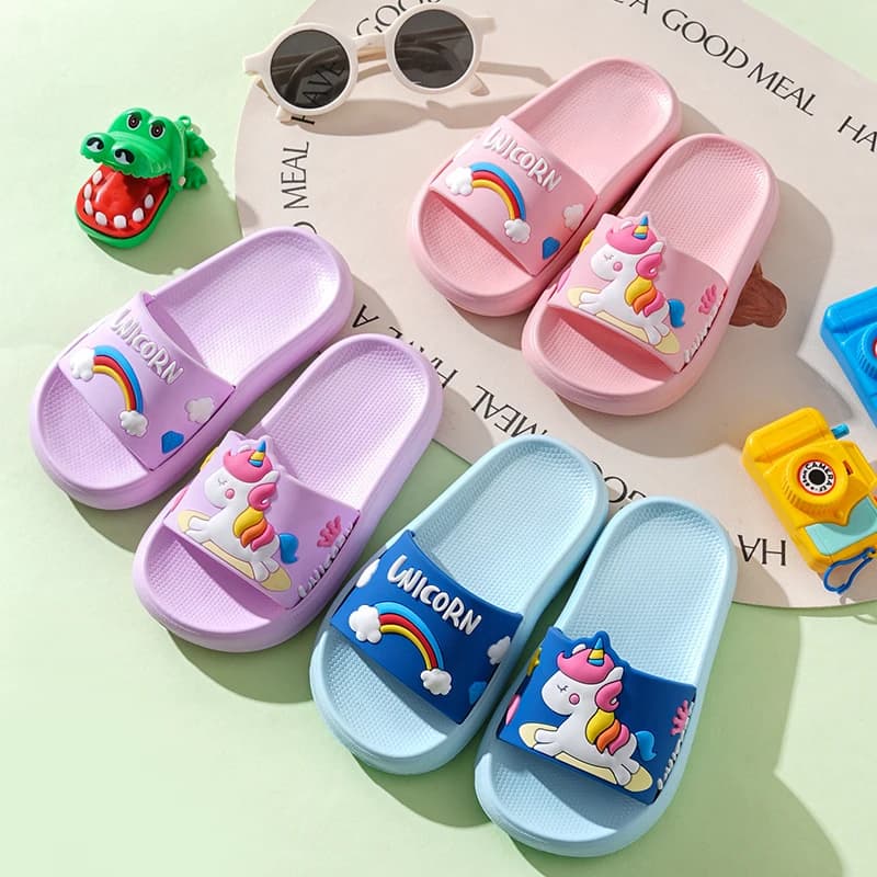 Pantofole morbide per bambini alla moda per ragazze Scarpe estive Divertenti pantofole per bambina da 2 a 3 4 5 6 7 8 9 anni Designer di scarpe impermeabili