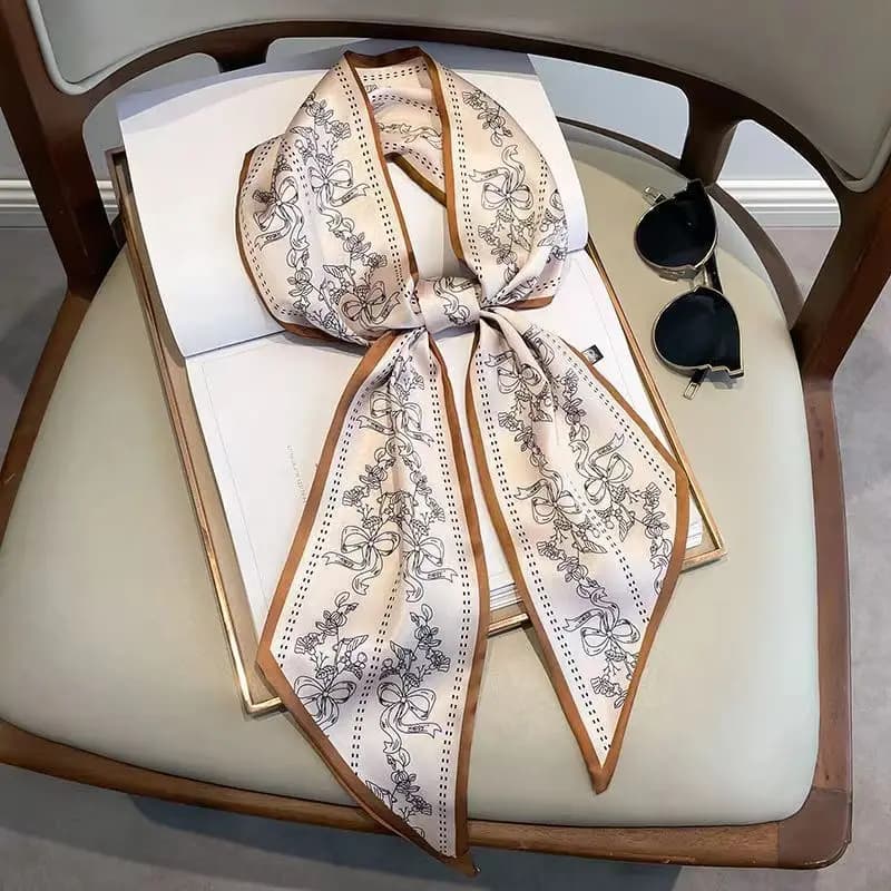 Foulard in Seta con Stampa a Smusso alla Moda, Sciarpa da Collo da Donna, Foulard Sottile in Raso di Seta per Borsa, Fascia per Capelli da Donna, Regalo