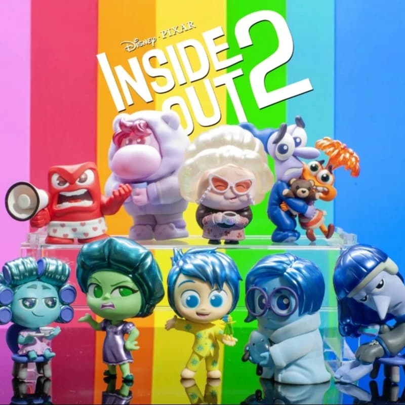 Giocattoli caldi originali Inside Out 2 Pigiama Party SeriesV2 Cosbi Blind Box Joy Tristezza Disgust Nostalgia Anime Figure Toy Regalo di compleanno