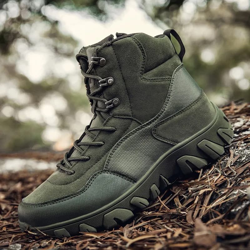 Scarponi da Caccia Alti da Uomo Camouflage Traspiranti, Scarpe Tattiche Impermeabili Resistenti all'Usura per Escursionismo e Alpinismo