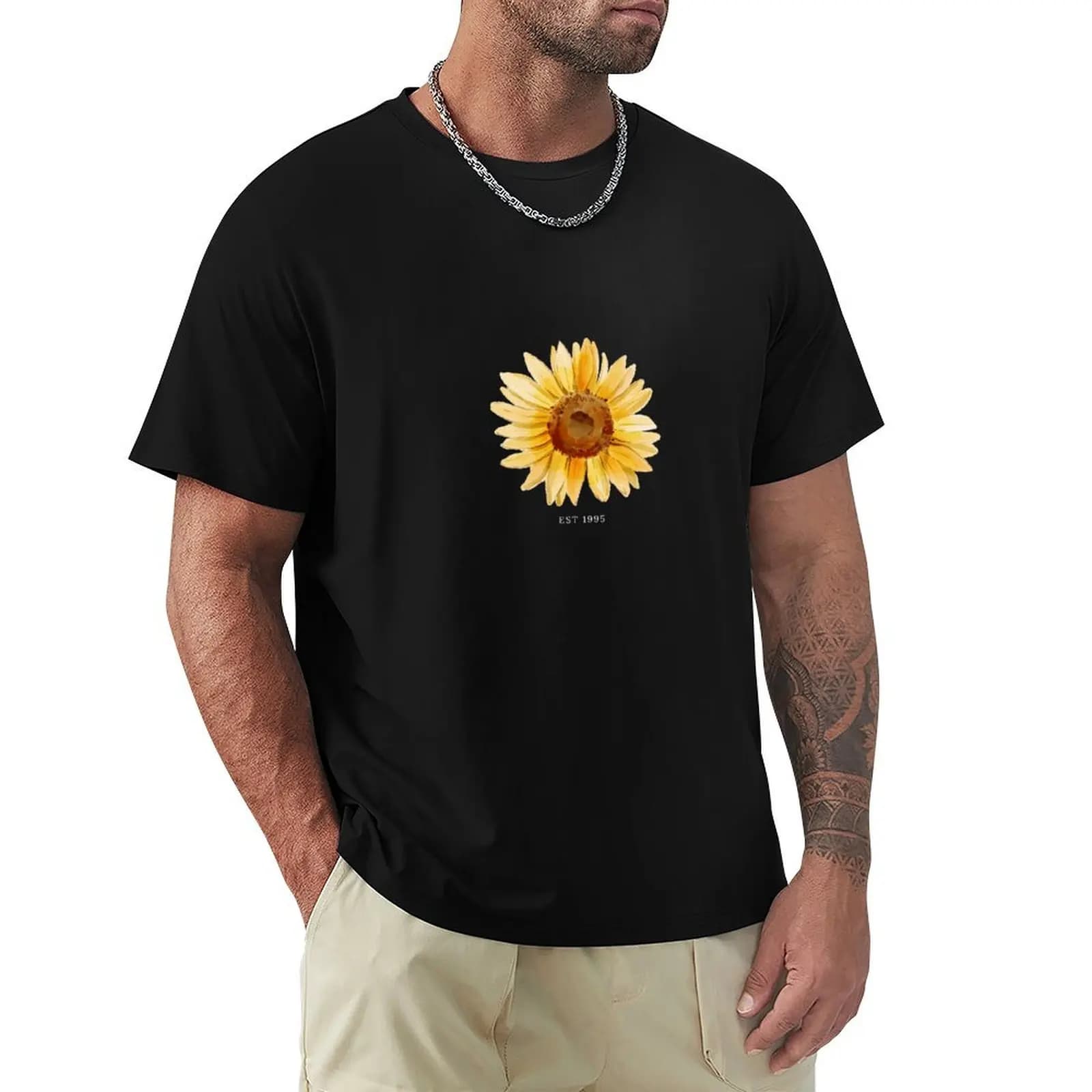 T-shirt estetica con girasole, maglietta basic semplice e casual a maniche corte