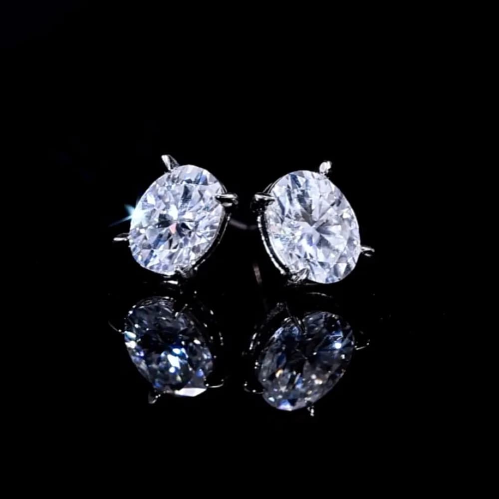 JoyceJelly 2ct Gioielli con diamanti Moissanite a forma di uovo per le donne Orecchini in argento sterling S925 a quattro punte Eleganti semplici orecchini a bottone