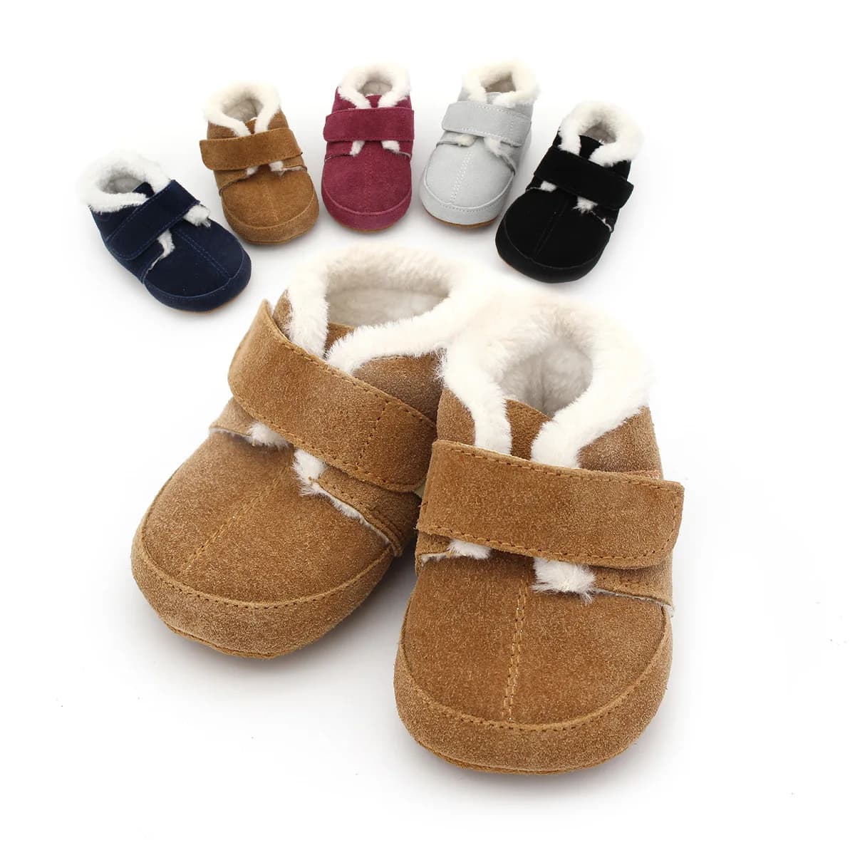 Stivali pelosi per bambini Scarpe invernali per culla casual in pelle per bambini per i primi passi Bambini Ragazze Ragazzi Camminatori educativi per neonati appena nati