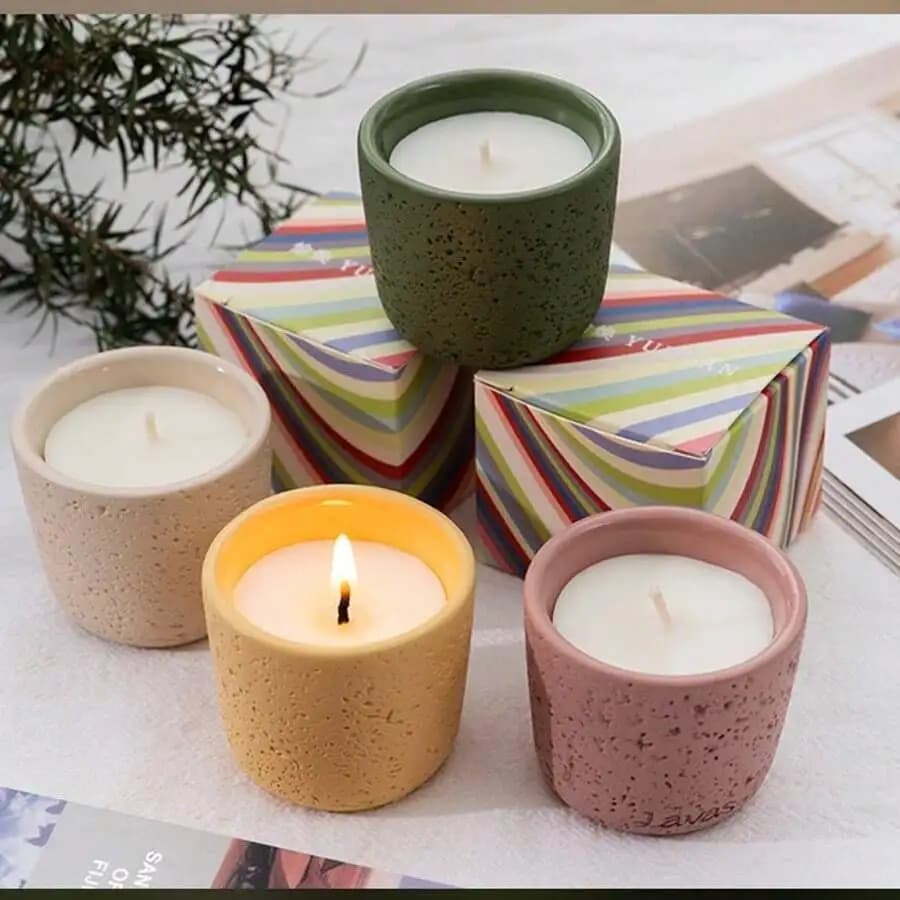 Candela Profumata in Vaso di Cemento - Fragranza Floreale/Legnosa per Casa e Caffetteria, Candela a Lunga Durata per Camera da Letto, Ufficio