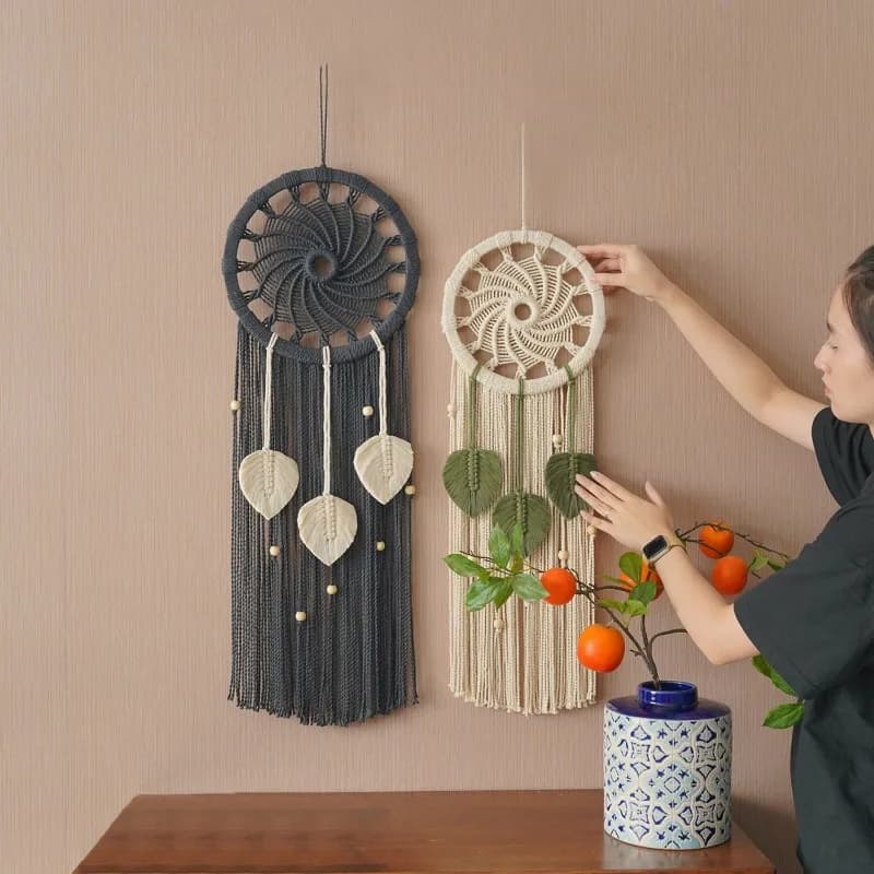 Leaf Dreamcatcher Hand-woven Tapestry, Creative Circular Background Wall Decoration, Homestay Home Wall Hanging