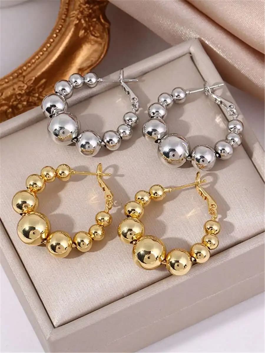 1pair Fashion Boho Style Lightweight Silver Tapered Beaded Acrylic Balls Design Hoop Earrings Suitable For Daily Wear, Summer Pa