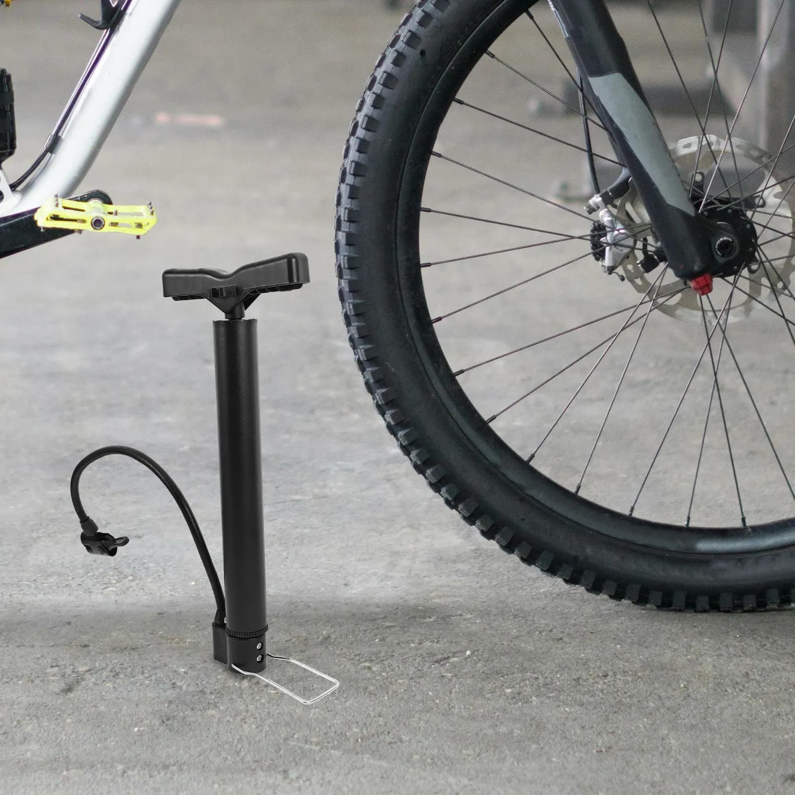 Compact Aluminum Bike High Pressure Pump Ergonomic Inflator for Mountain Bike Motorcycle Car Balloon Air Pump