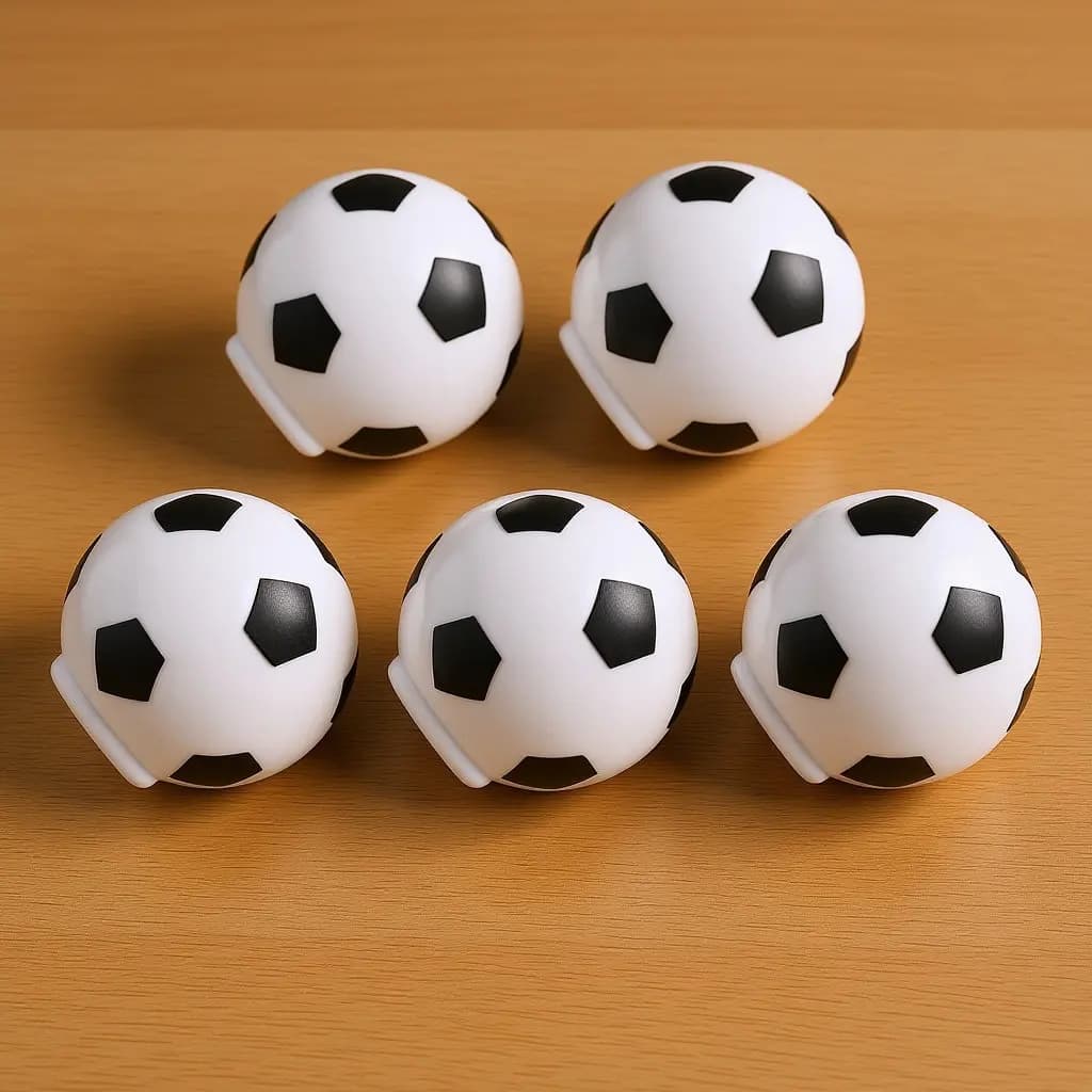 5 Pezzi Maniglia a Forma di Pallone da Calcio per Cassetti, Pomello Creativo per Armadio, Guardaroba, Anticollisione per Mobili e Porte, Ideale per la Cameretta dei Bambini