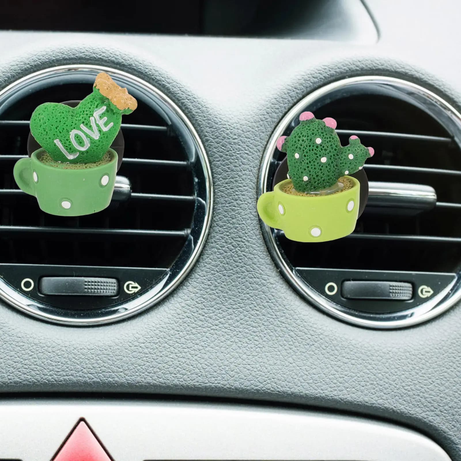 Set di 4 Deodoranti per Auto a Forma di Cactus, Diffusore per Cruscotto, Accessori Interni Decorativi, Ornamento Aromaterapico Carino