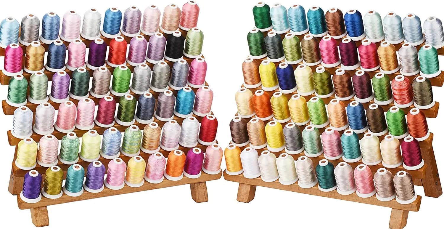 Kit filo da ricamo in poliestere 120 colori 550Y per macchine da cucire domestiche, simile a Madeira