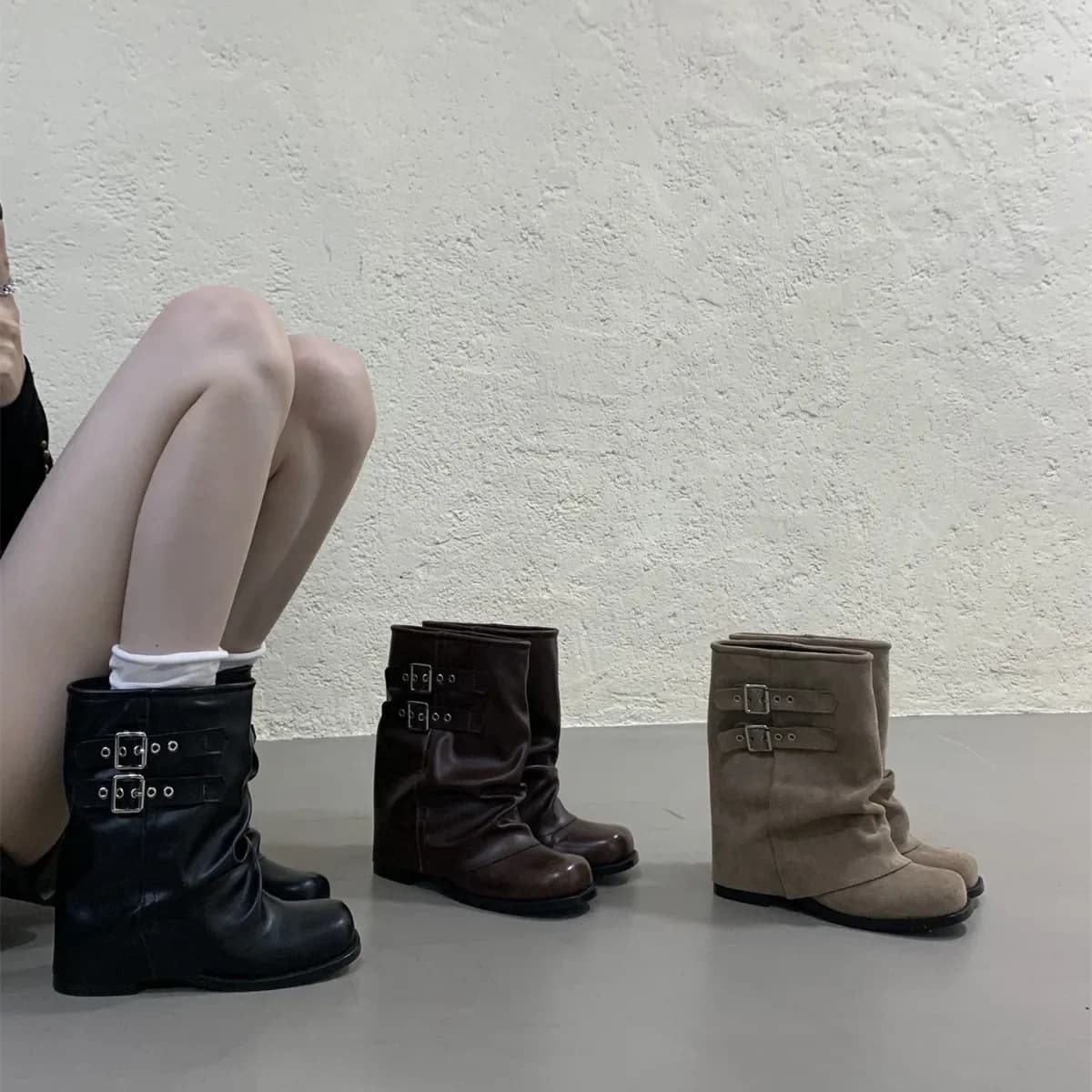 Vintage Thick Heel Women Western Ankle Boots Eelgant Belt Buckle Shoes Ladies Cosy Soft Leather Short Booties