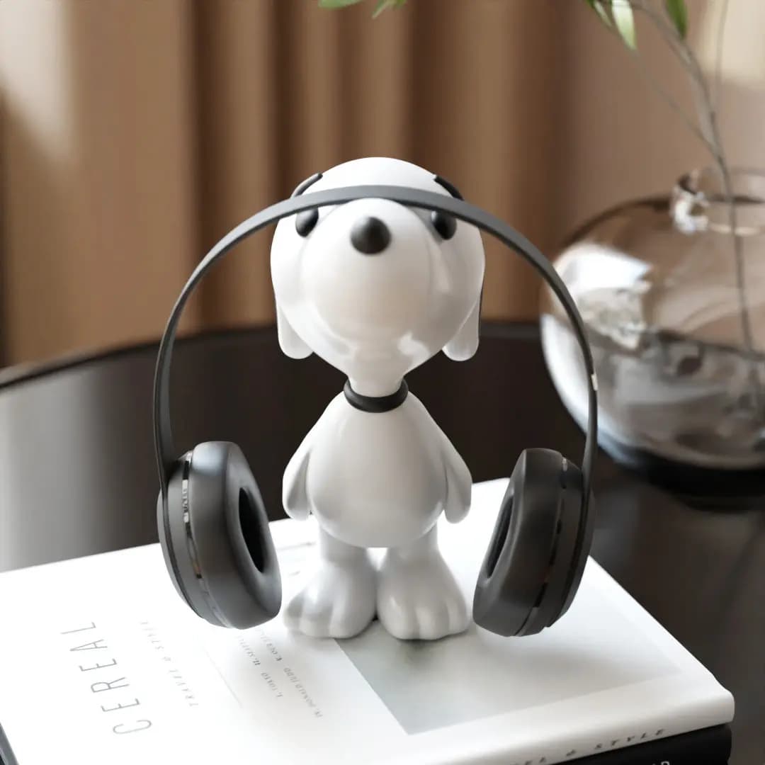 Anime Snoopy Headphone Storage Stand Cute E-Sports Desktop Over-Ear Headphones Bracket Ornament Toy Model Gift