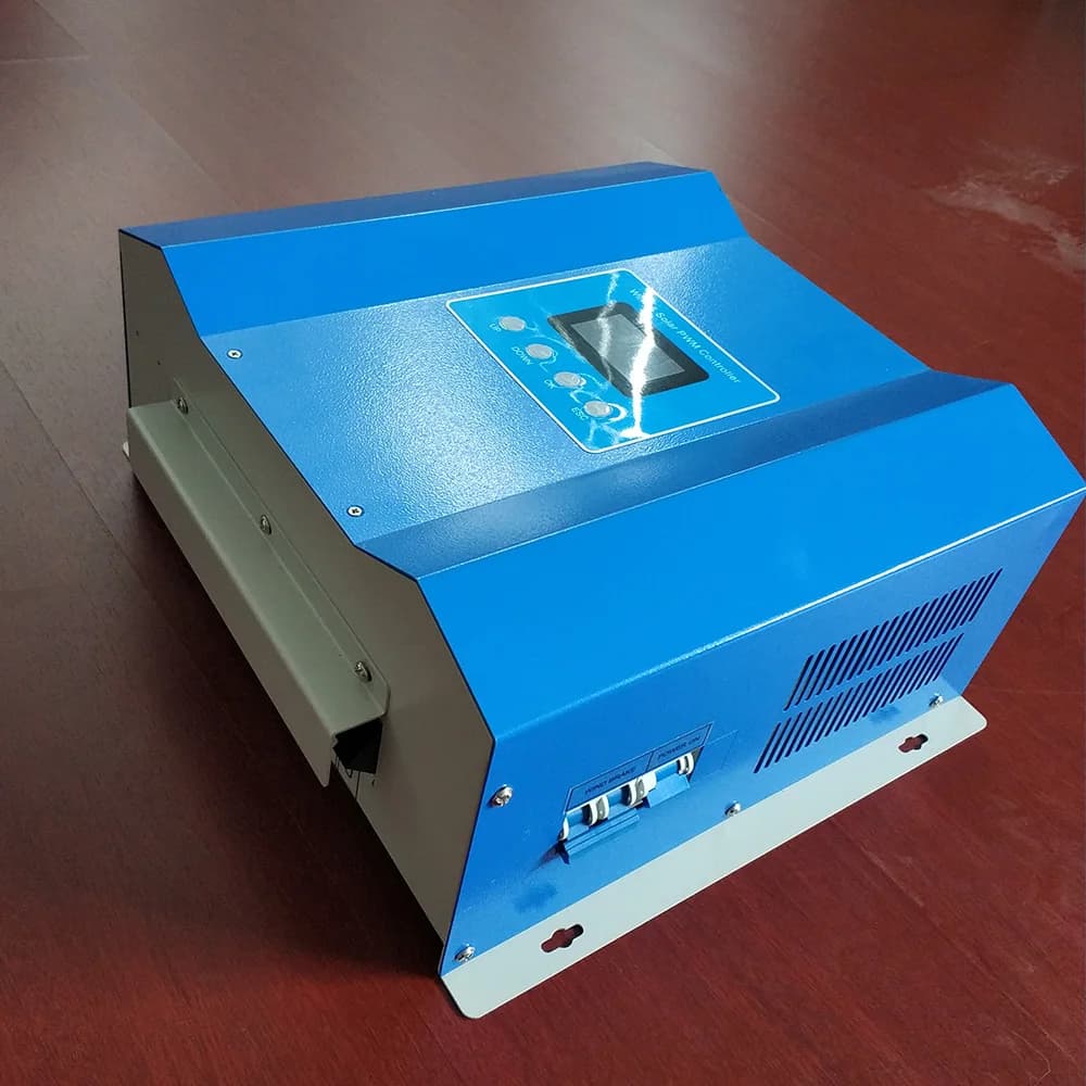 Regolatore di carica ibrido solare eolico da 3000 W 12 V 24 V 48 V 96 V 220 V 230 V per turbina eolica a pannello solare per batteria al litio piombo acido