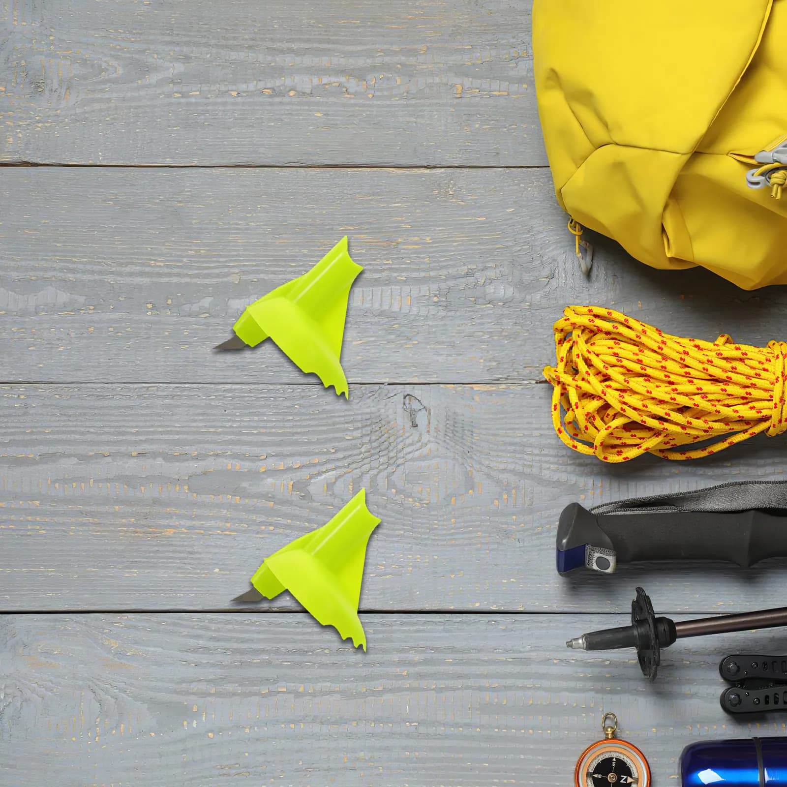 4 Pezzi Punte in Nylon per Bastoncini da Sci, Tappi in Acciaio al Tungsteno, Punte di Ricambio per Bastoncini da Trekking, Trazione Migliorata, Accessori per Escursionismo e Camminata