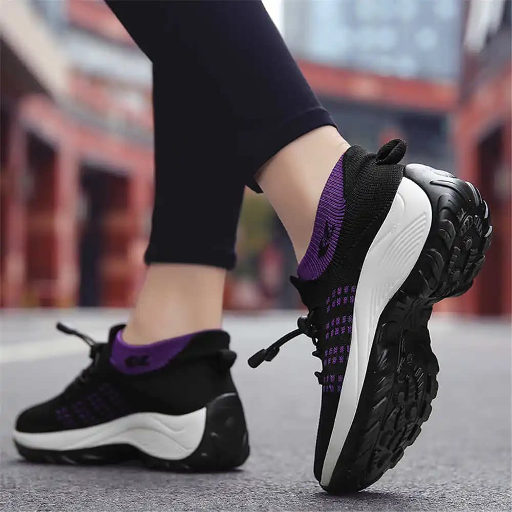 Scarpe da ginnastica casual estive da donna con lacci e elastico centrale, scarpe da basket rosse, calzature sportive di lusso in saldo