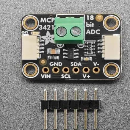 5870 MCP3421 ADC a 18 bit - STEMMA QT / Qwiic
