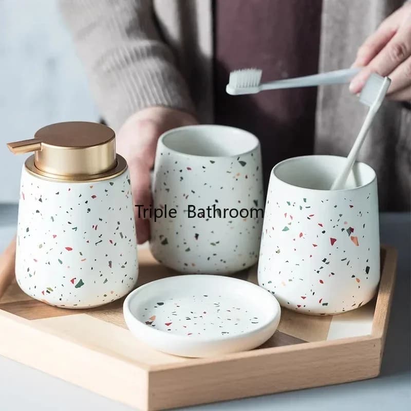 Decorazione europea per il bagno Accessori per il bagno, ceramica di terrazzo, bottiglia di emulsione, tazza per gargarismi, portasapone, materiali artistici