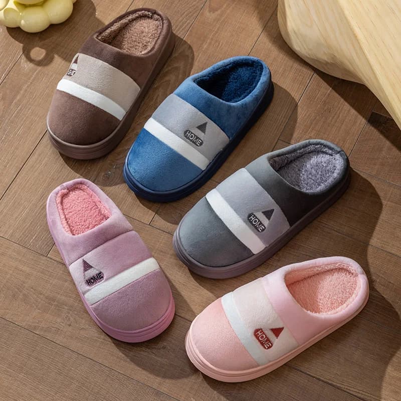 Borsa da donna con pantofole in cotone e autunno/inverno 2025, nuova casa da interno per coppia con pelliccia calda e peluche per uomo