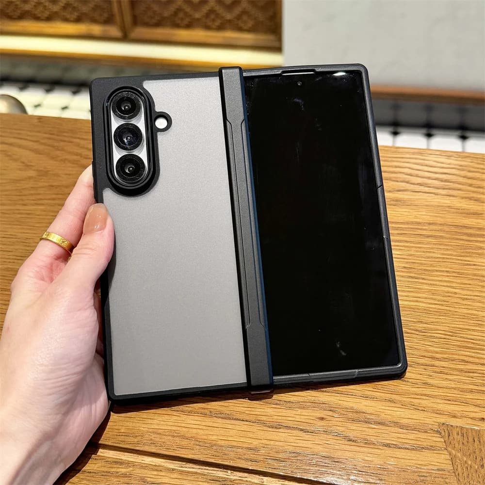 Custodia per telefono antiurto trasparente con protezione cerniera per Samsung Galaxy Z Fold 7 Fold7 5G 2025 Cover posteriore protettiva per PC rigida trasparente