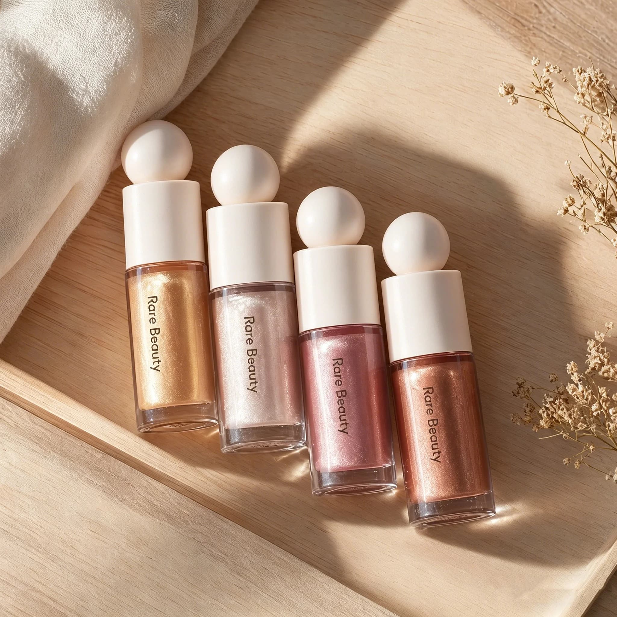 Rare Beauty Rossetto Liquido, Blush Liquido, Illuminante Liquido, Lucidalabbra a Lunga Durata, Impermeabile, Idratante, Volumizzante, Prodotto per il Trucco