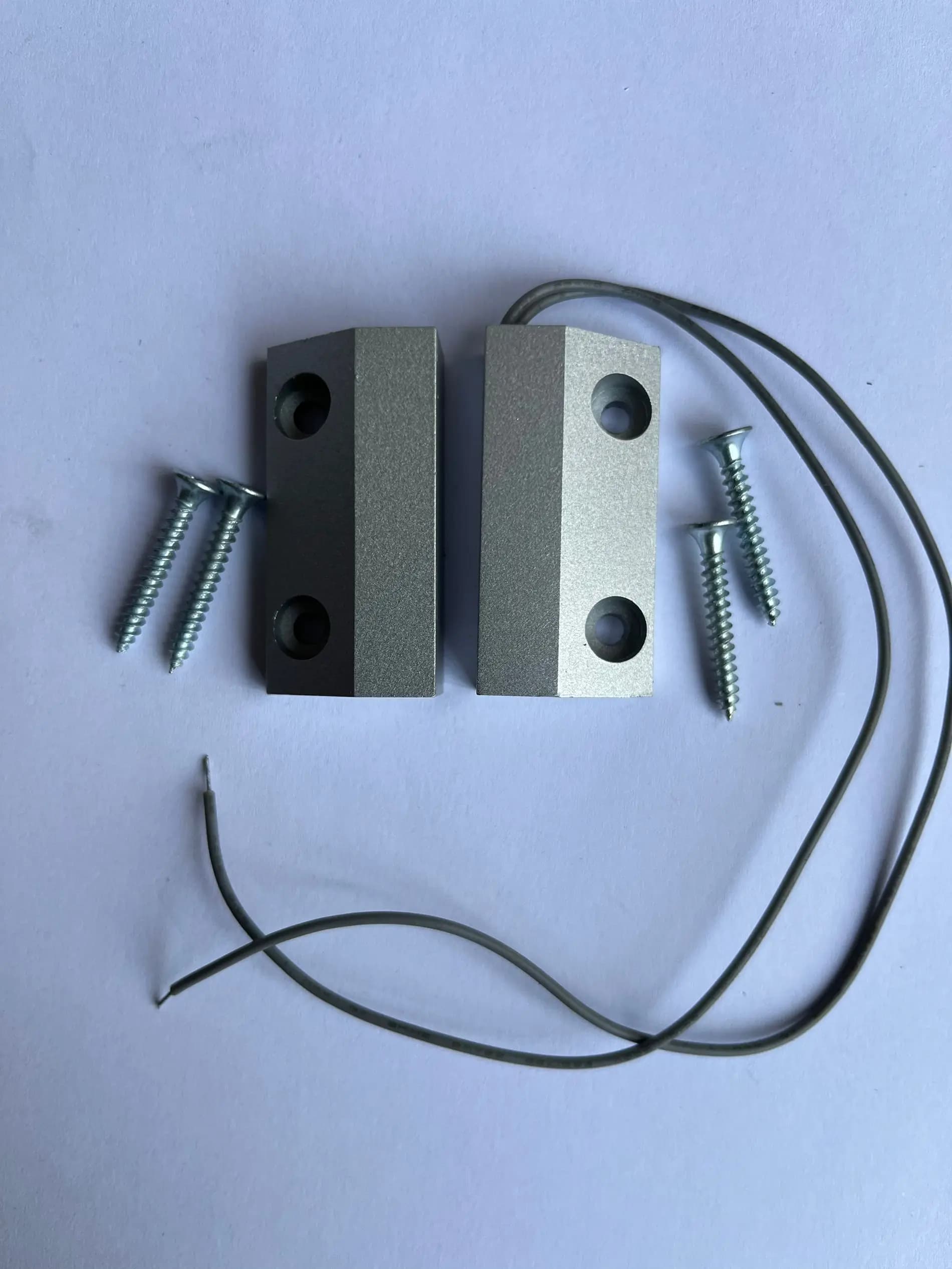 Interruttore magnetico di allarme dei contatti della porta della finestra della serratura della porta in metallo MC-56