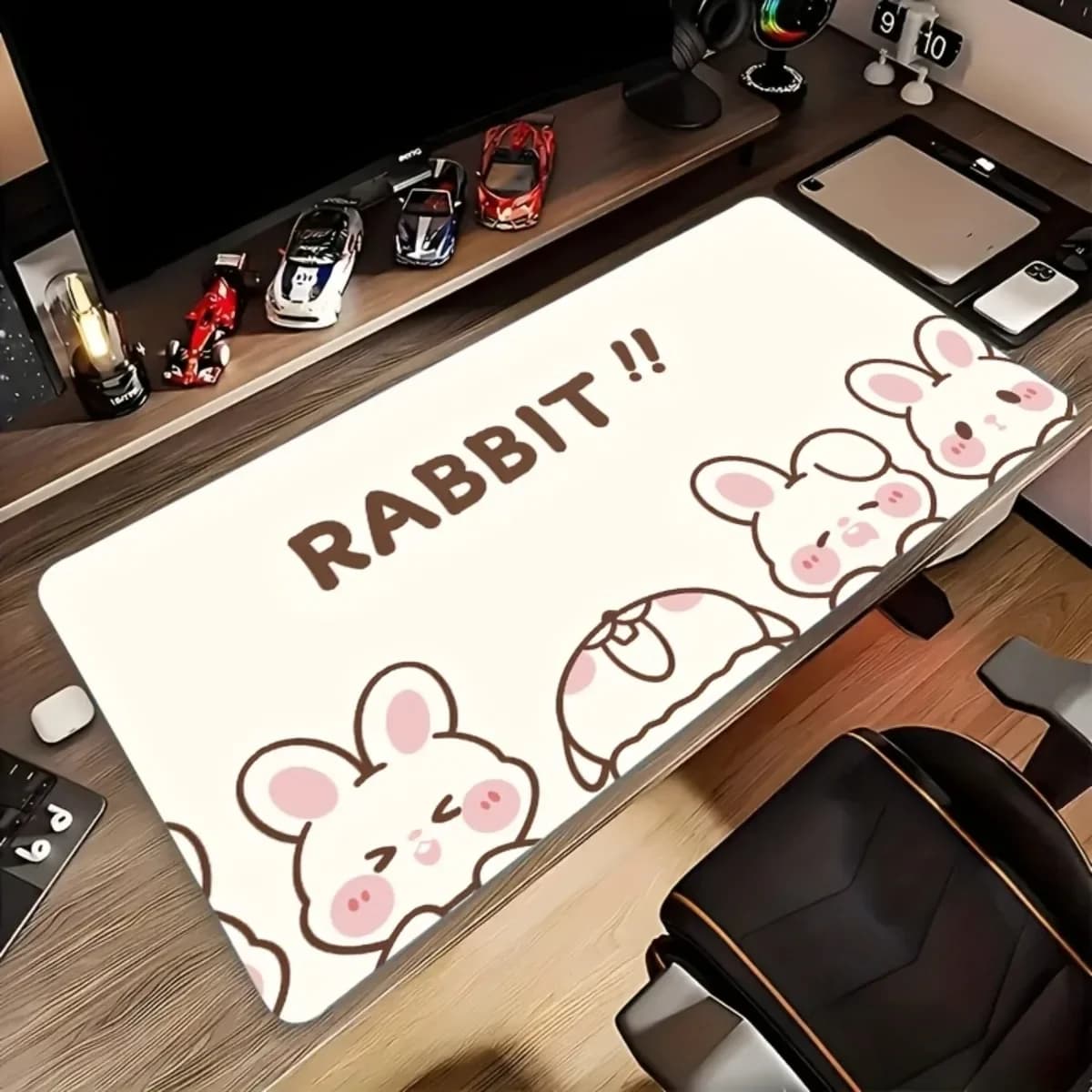 Tappetino da Scrivania Grande con Coniglio Cartoon, Base in Gomma Antiscivolo, Lavabile, Tappetino Artistico per Mouse per Casa, Ufficio, Scuola e Gaming