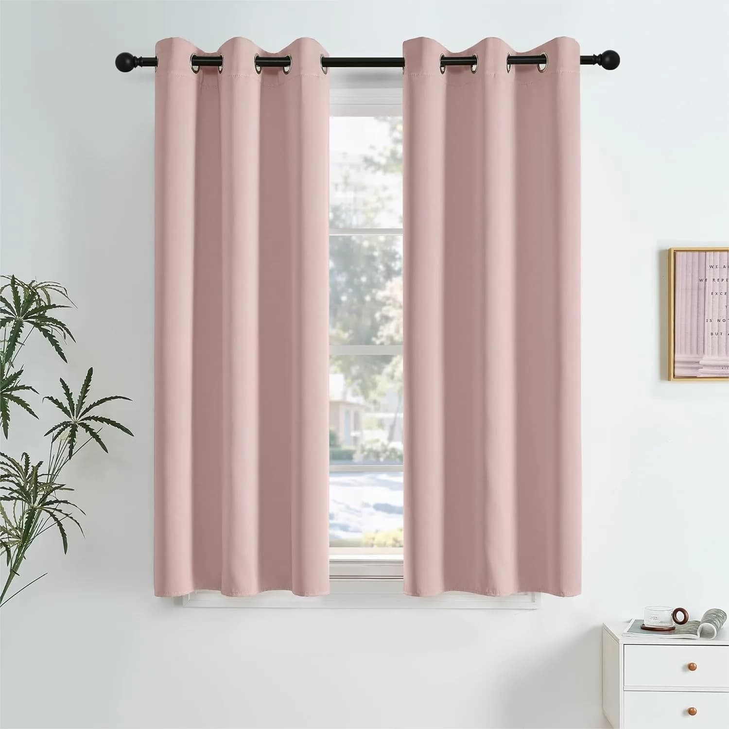 Tende Oscuranti Rosa Pallido, Lunghe 63 Pollici, 2 Pannelli per Camera da Letto, Tende Termoisolanti con Occhielli