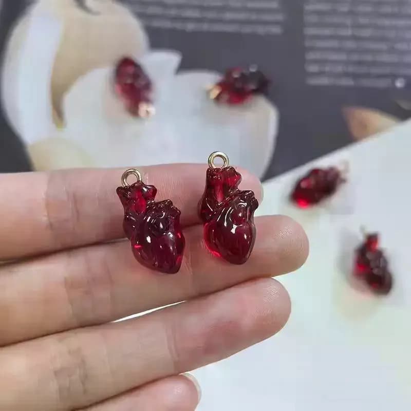 10Pcs DIY Earring Necklace Bracelet Accessories Simulation Red Cardiac Organ Resin Charms Hallowmas Pendant For Jewelry Making
