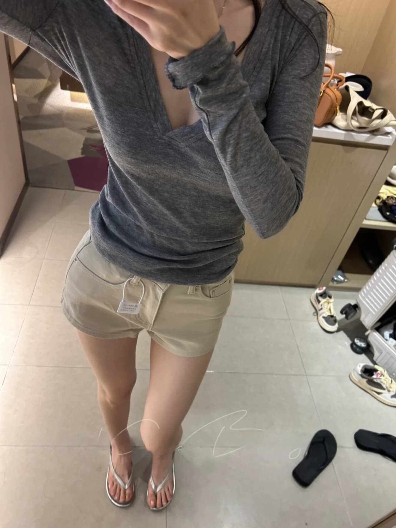 Early Autumn Korean Style Long Sleeve V-Neck Women's T-Shirt Breathable Deep V Soft And Cozy Gray Micro-Light Linen Top