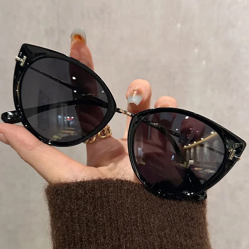 Occhiali da Sole a Forma di T Stile Cat Eye, Nuova Moda Coreana 2025 per Donne, Protezione UV