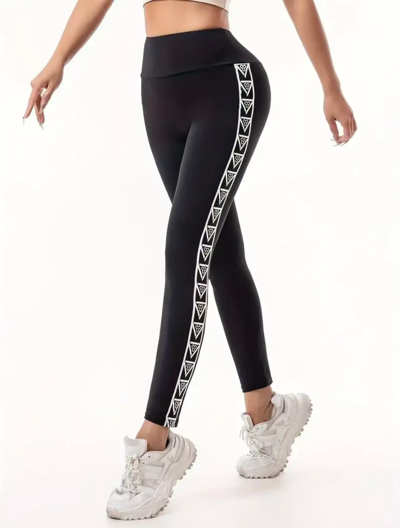 Women's High Waist Triangle Print Leggings, Side Geometric Pattern Workout Yoga Pants, Tummy Control 4-Way Stretch Athletic Legg