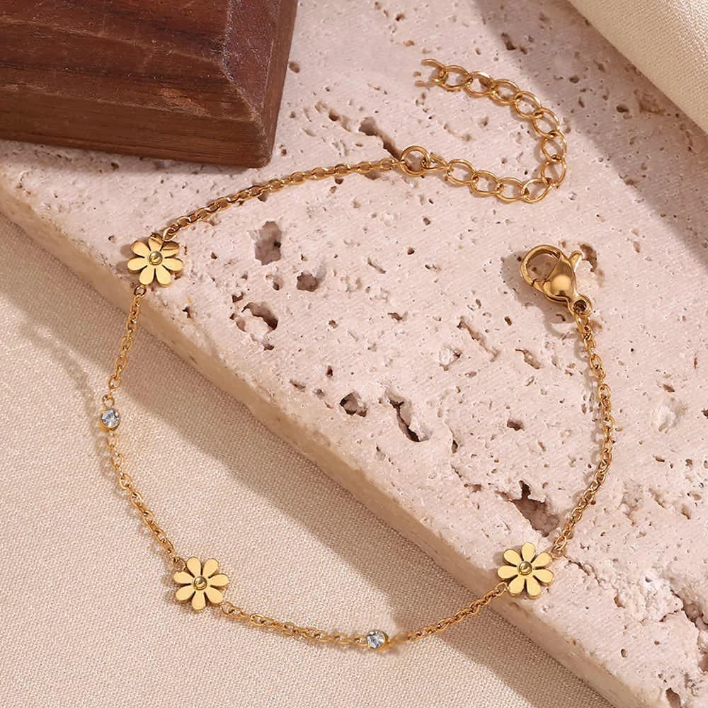 Bracciale con ciondolo a forma di fiore di margherita in acciaio inossidabile color oro per donne e ragazze, gioielli eleganti e impermeabili, regalo Pulsera