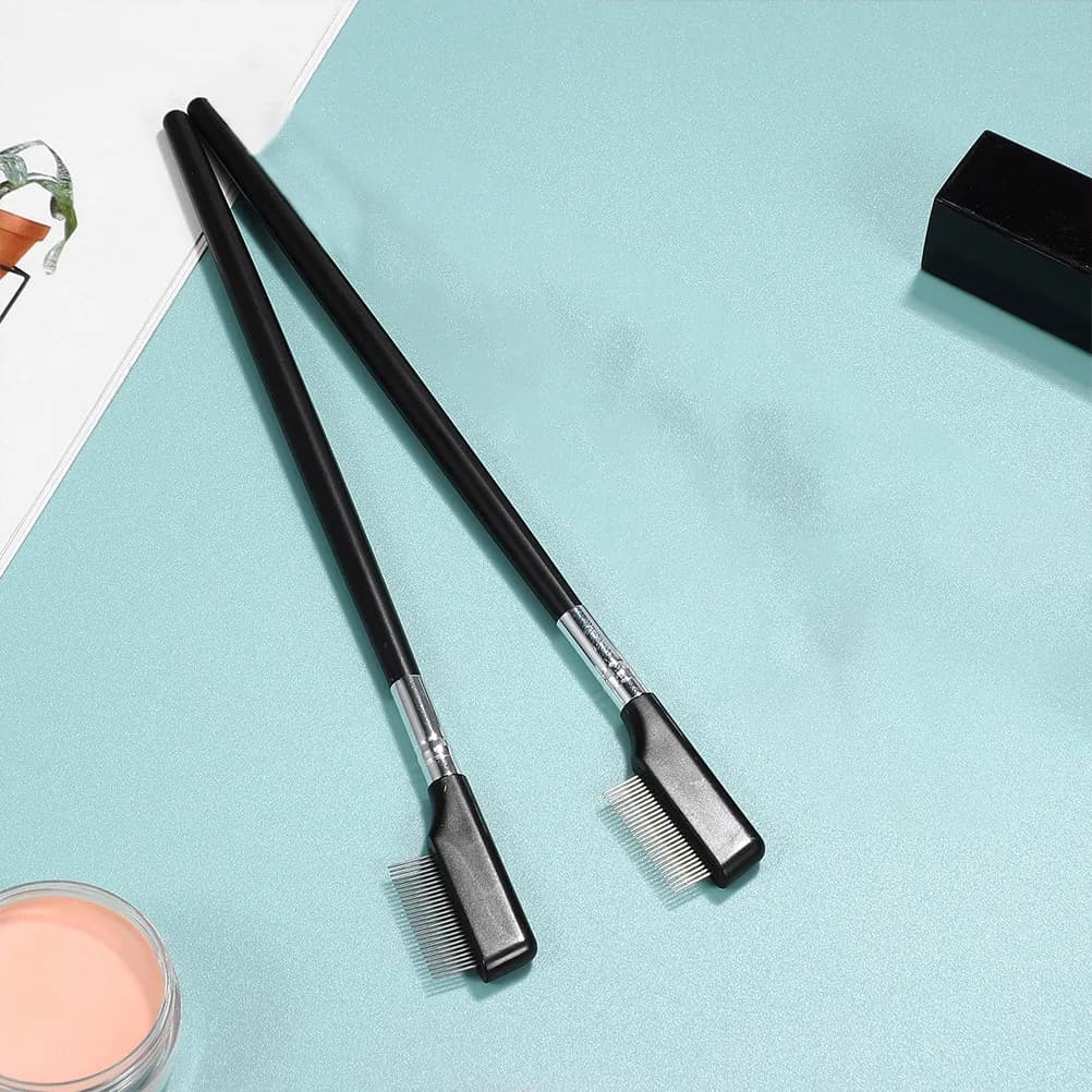 Set of 4 Stainless Steel Eyelashes, Eyebrow Separator, Eyebrow Brush, Mascara Cleaning Brush, Eye Makeup Accessories