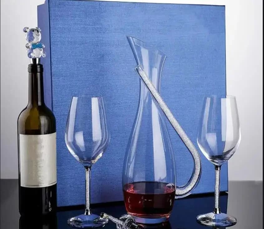 Set di Bicchieri da Vino in Cristallo con Decanter, Regalo di Nozze, Calici per Champagne in Stile Europeo, Set di Bicchieri da Vino in Vetro Trasparente per Feste Familiari