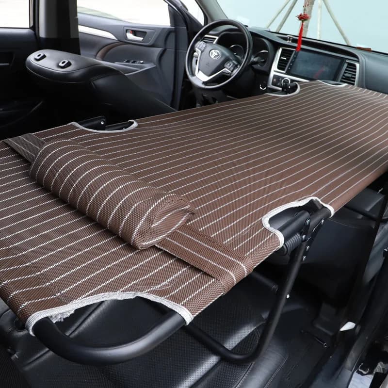 Letto da campeggio pieghevole per auto con cuscino per guida a sinistra generale Letti da viaggio pieghevoli portatili portatili anteriori e posteriori da campeggio