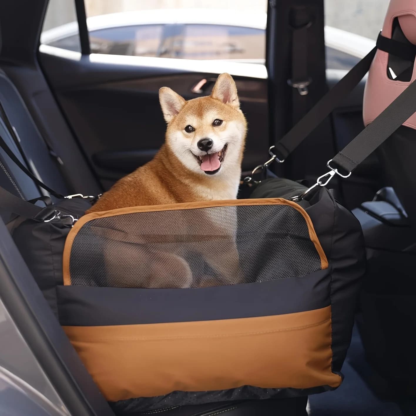 2025 Nuovo seggiolino auto per cani impermeabile, seggiolino auto per cani di lusso traspirante, letti per cani da viaggio all'aperto