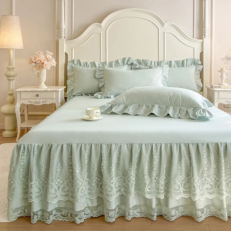 Solid colored skirt with lace, for double bed/King size, comfortable bed in plain color with skirt, thickened bed skirt