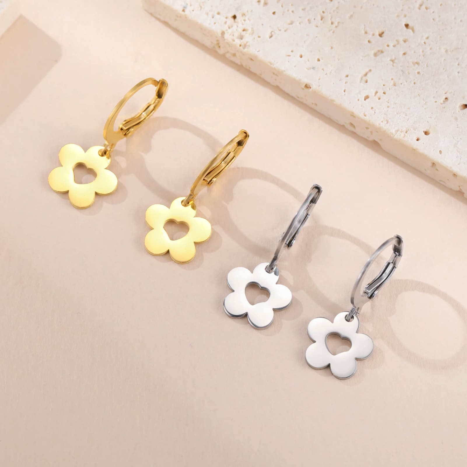 Simple Love Flower Pendant Women's Earrings Stainless Steel Flower Earrings Trendy Party Jewelry Gifts