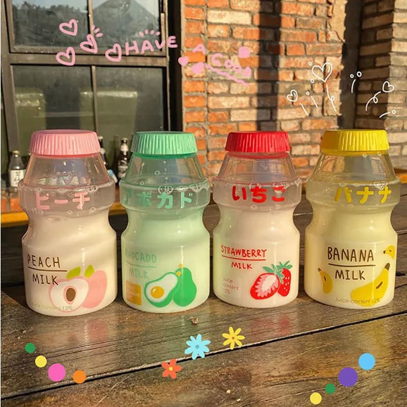 Bottiglia d'acqua in plastica da 480 ml Tour Bottiglie per bere Shaker Forma Yakult Simpatico cartone di latte Kawaii per i viaggi