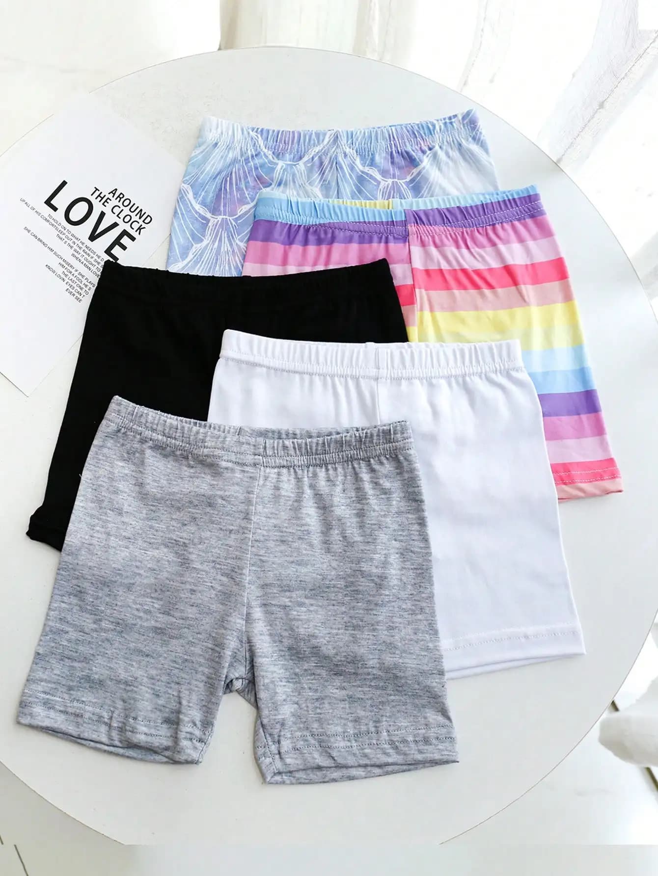 Pantaloncini Estivi Casual per Bambini, Set da 5 Pezzi, Carini con Stampa Integrale, Morbidi, Freschi, Traspiranti, con Elastico in Vita, per Bambini e Bambine, da Indossare Sotto i Pantaloni