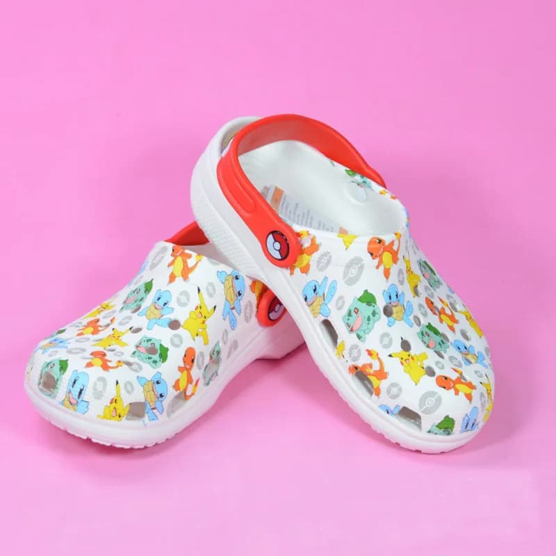 Pokemon Cartoon Beach Hole Sandals Pikachu scarpe per bambini Kawaii Eva Anime Home Outdoor Leisure comode pantofole regali per bambini