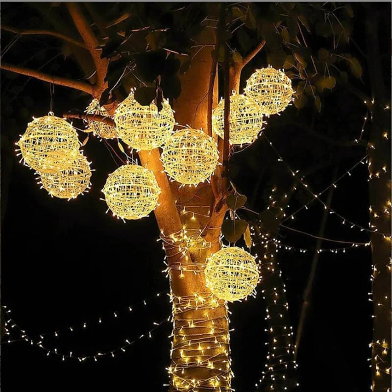 Diodo emettitore di illuminazione per esterni Palla in rattan Luci natalizie 20/30 cm Senza spina Festa con ghirlanda di fata