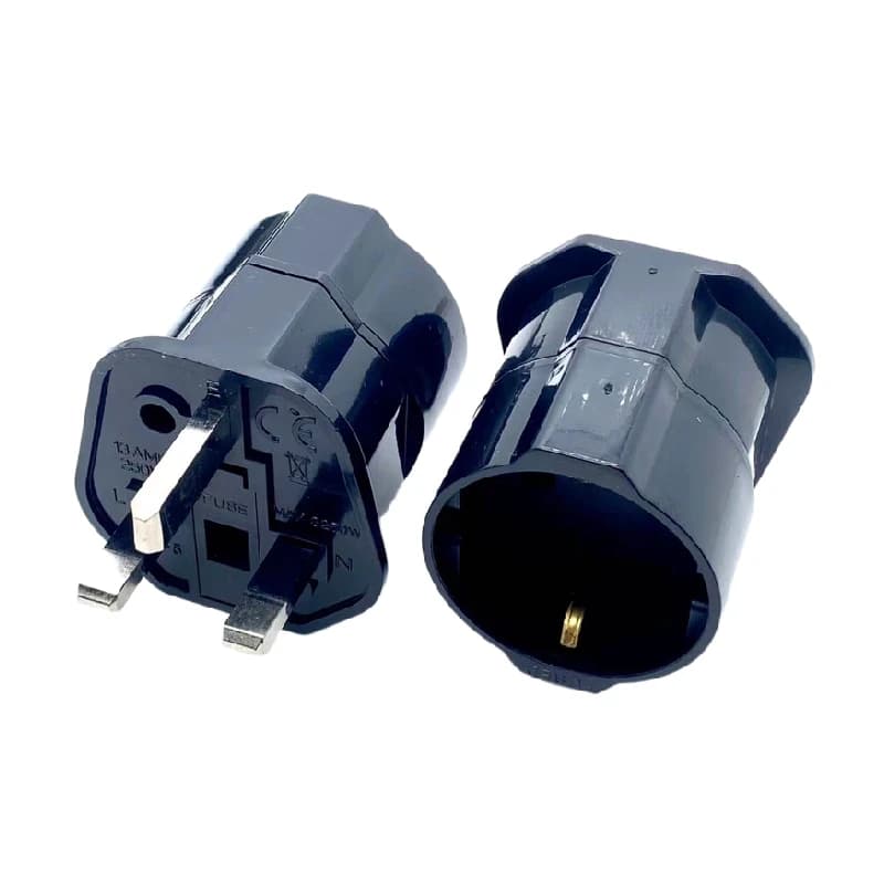1 PC europeo 2 Pin al regno unito 3 Pin Plug Adapter Euro EU Travel Mains Adapter Converter adattatori di alimentazione europei per la ricarica del telefono