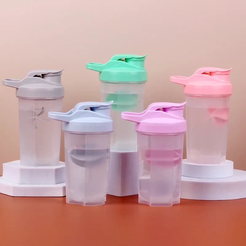 500ML Plastic Shake Cup Protein Powder Shake Mixing Cup Fitness Travel Bottle Portable Milkshake Cup Sports Shaker Bottles